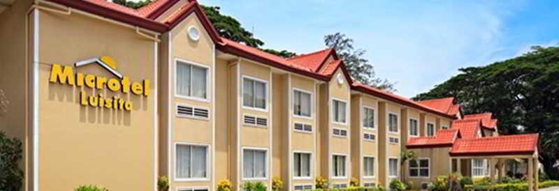 Microtel By Wyndham Tarlac Exterior foto